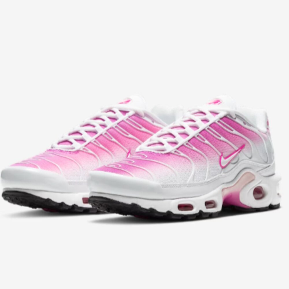 Nike Air Max Plus women's shoe
